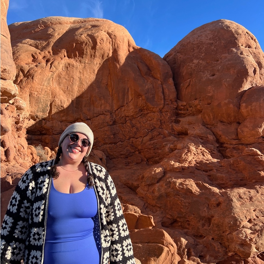 Meet your Posher, Alyssa